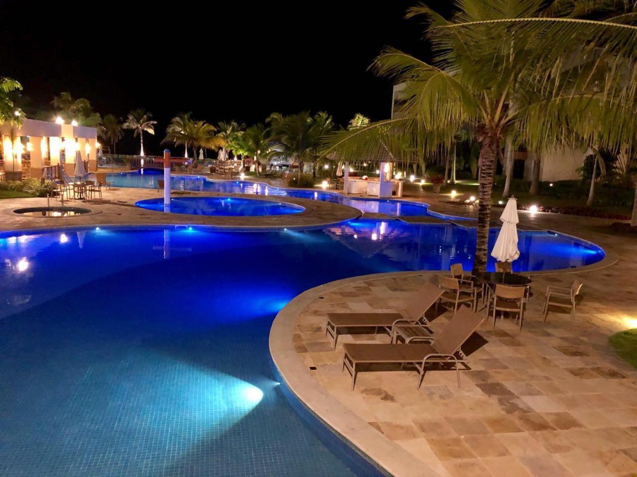 Condominio Wai Wai Pe Na Areia - Praia De กุมบูกุ ภายนอก รูปภาพ